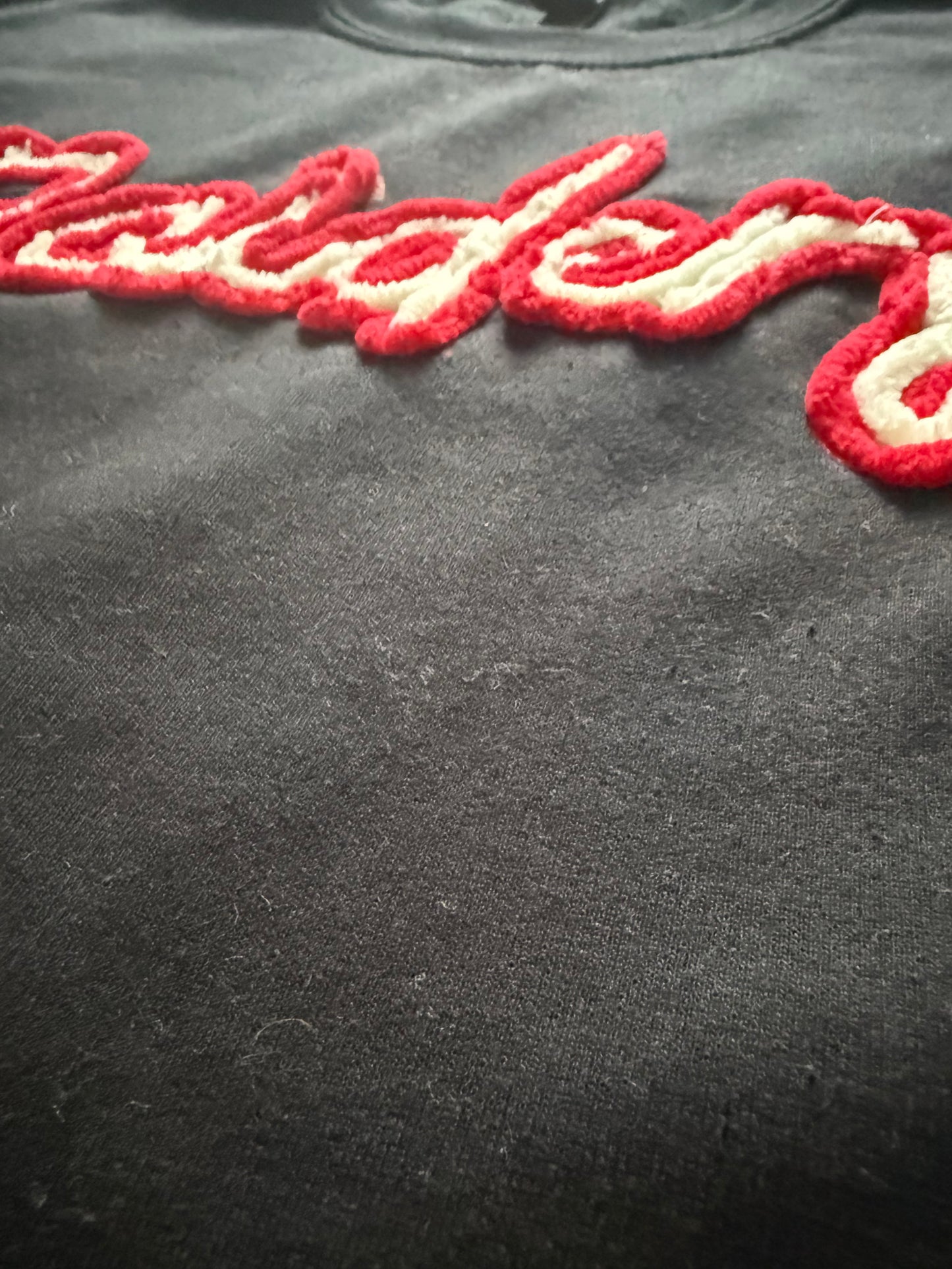 Chenille stitched Raiders crewneck